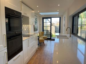 Photo 18- click for photo gallery